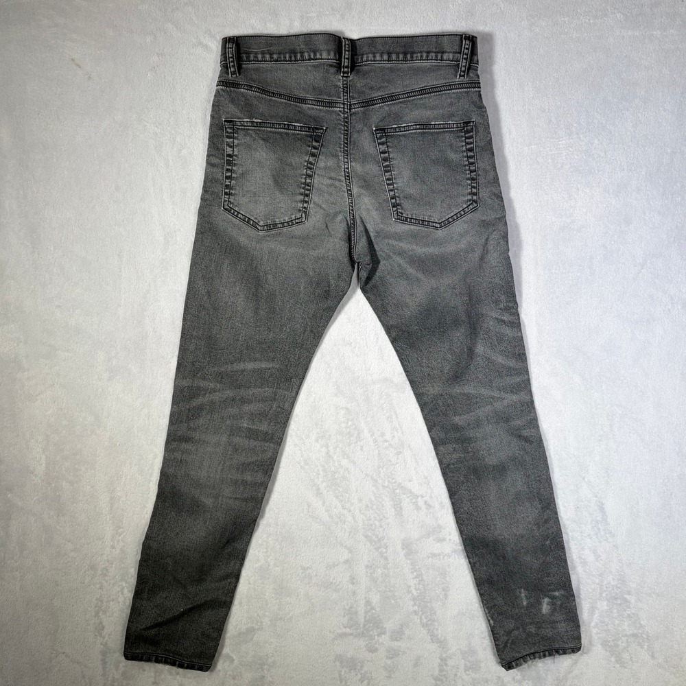 Diesel Grey Wash Slim Tapered Jeans Mens Size 30 Five Pocket Denim Faded Black - Picture 9 of 13